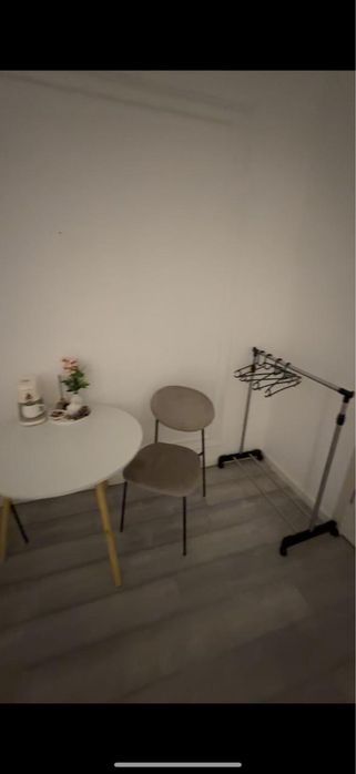 Сдаю кабинет в суб. аренду.