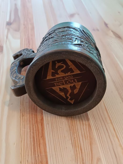 Дървена халба за бира