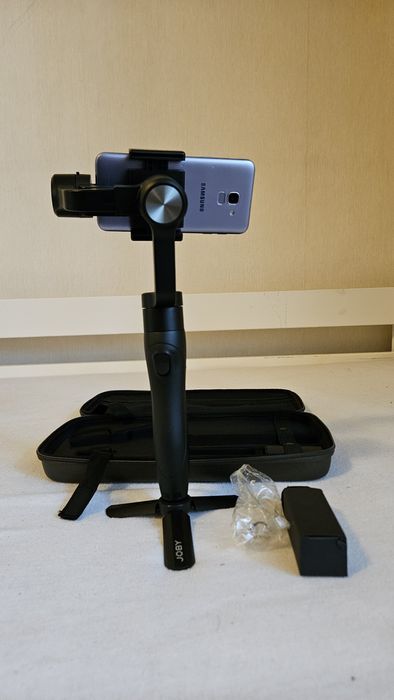 Stabilizator/ghimbal filmare cu telefonul