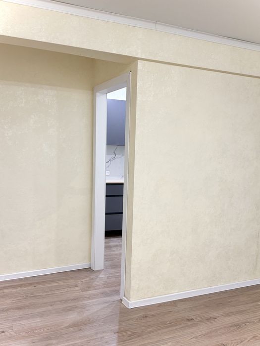 Продам квартиру около Атлетика