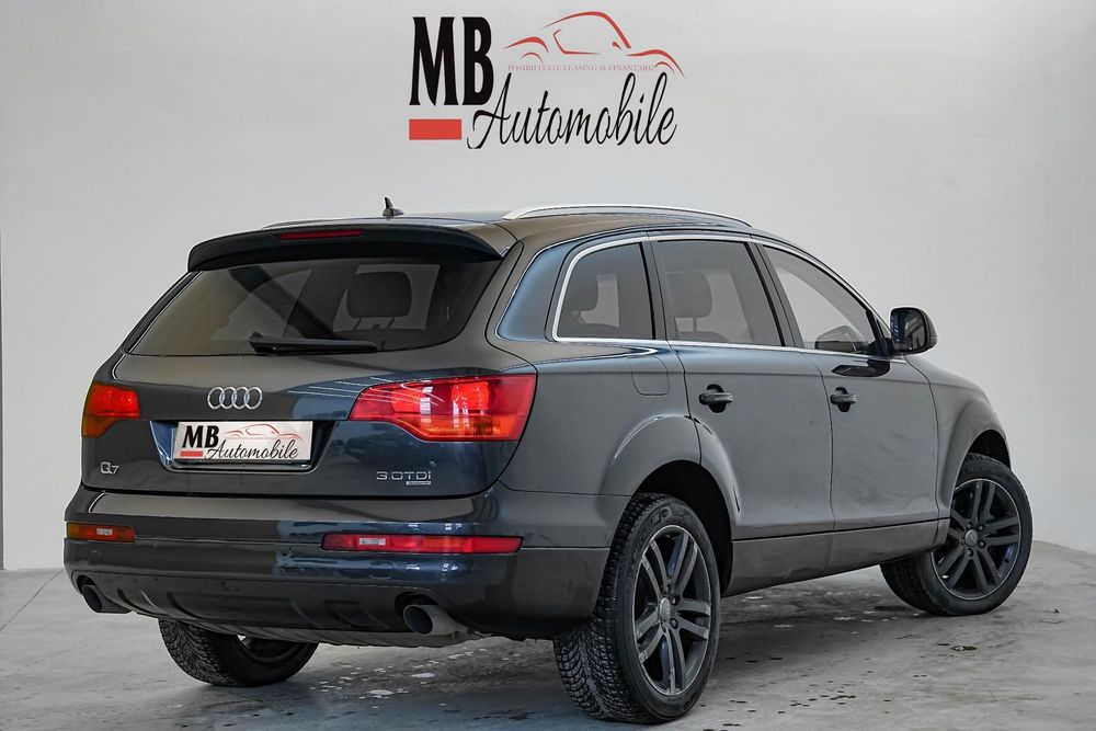 Audi Q7 Audi Q7 3.0 TDI DPF Quattro Tiptronic
