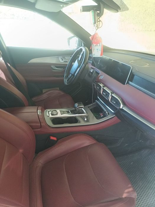 JETOUR X70 PLUS срочно сотилади