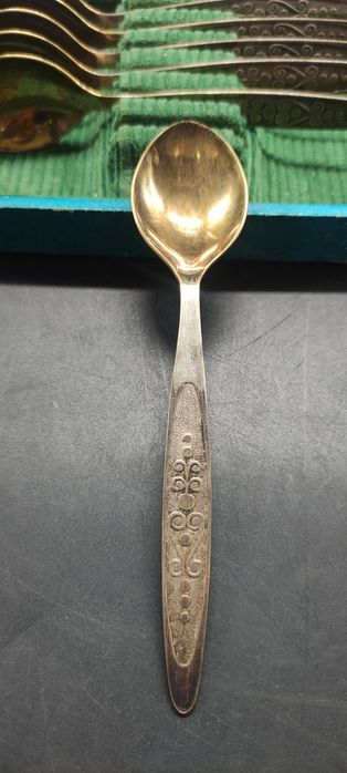 Чайные серебряные ложки