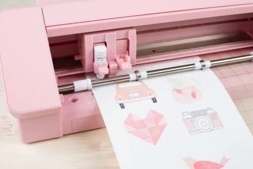 Продаю режущий плоттер Silhouette CAMEO 5