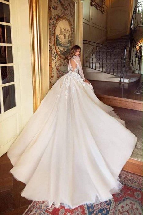 Vand rochie de mireasa