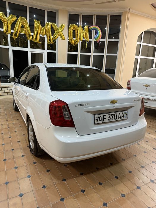 Lasetti chevrolet 1.8