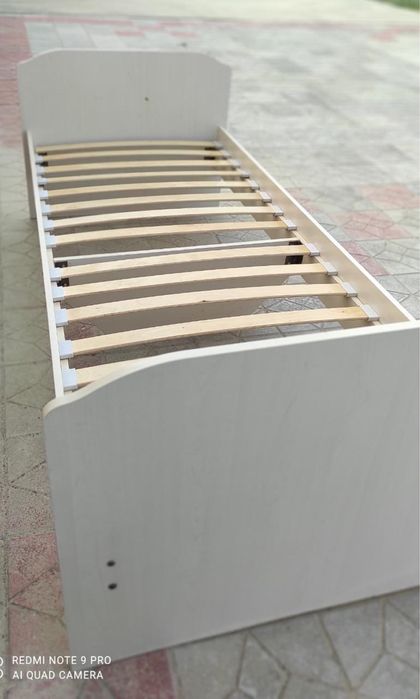 Мебель кровать