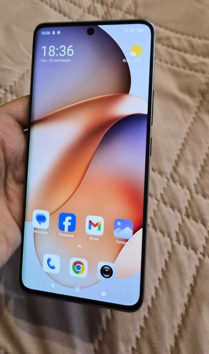 Смартфон Xiaomi Redmi Note 13 Pro+, 8GB RAM, 256GB, Purple с гаранция