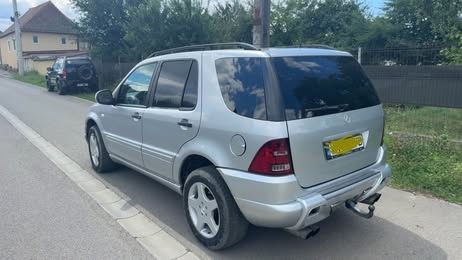 MERCEDES ML 270 AITOUTILITAR ( impozit mic )