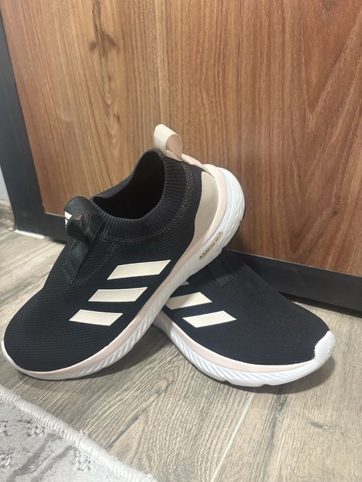 Дамски маратонки Adidas Cloudfoam