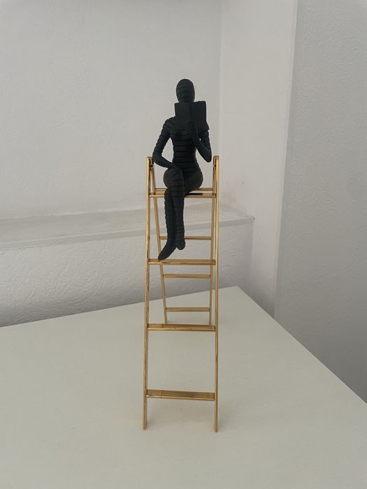 Статуэтка «Лестница успеха»