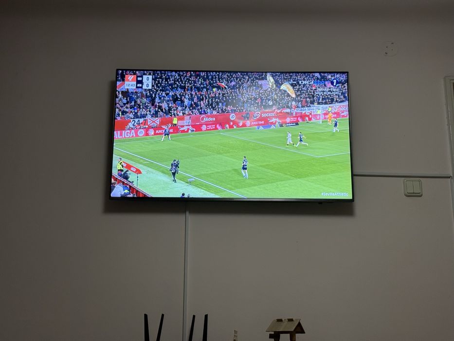 Vand tv samsung 123cm