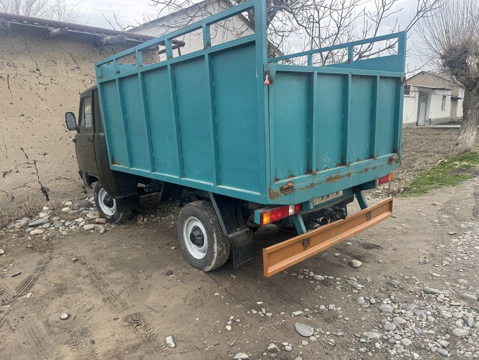 Уаз сотилади срочно
