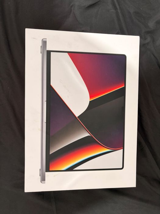 Macbook m1 pro 16 inch.