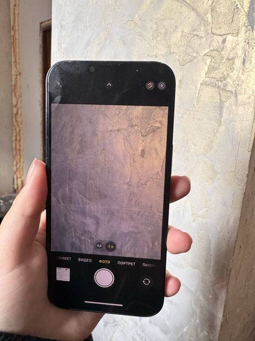 Продам 13 айфон