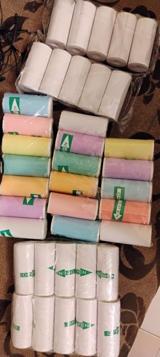 Мини принтер за печатане без мастило. Много удобен и лесен за употреба