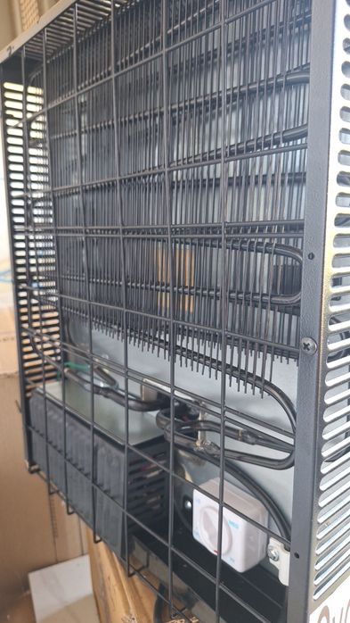 Frigider minibar OMNITEC 19L