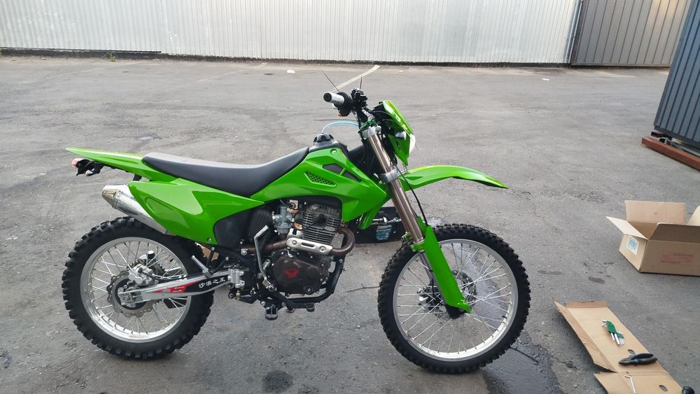 Продам enduro 06