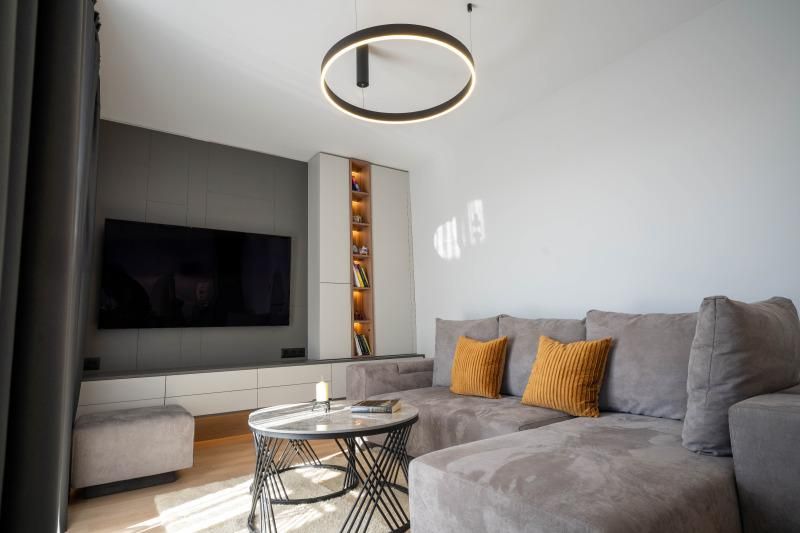 Дава се под наем Двустаен апартамент в Пловдив, Прослав - 72 кв.м за 600 € - Снимка #1