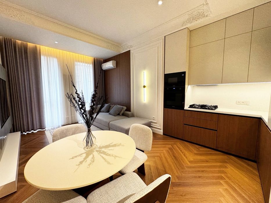 Продается ЖК WISTON 3/8/11 авторский проект новый ремонт 75м2