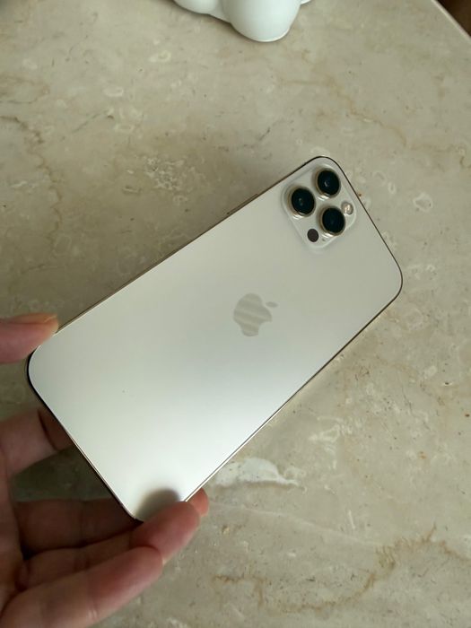 Iphone 12 pro max Gold stare impecabila 256 gb