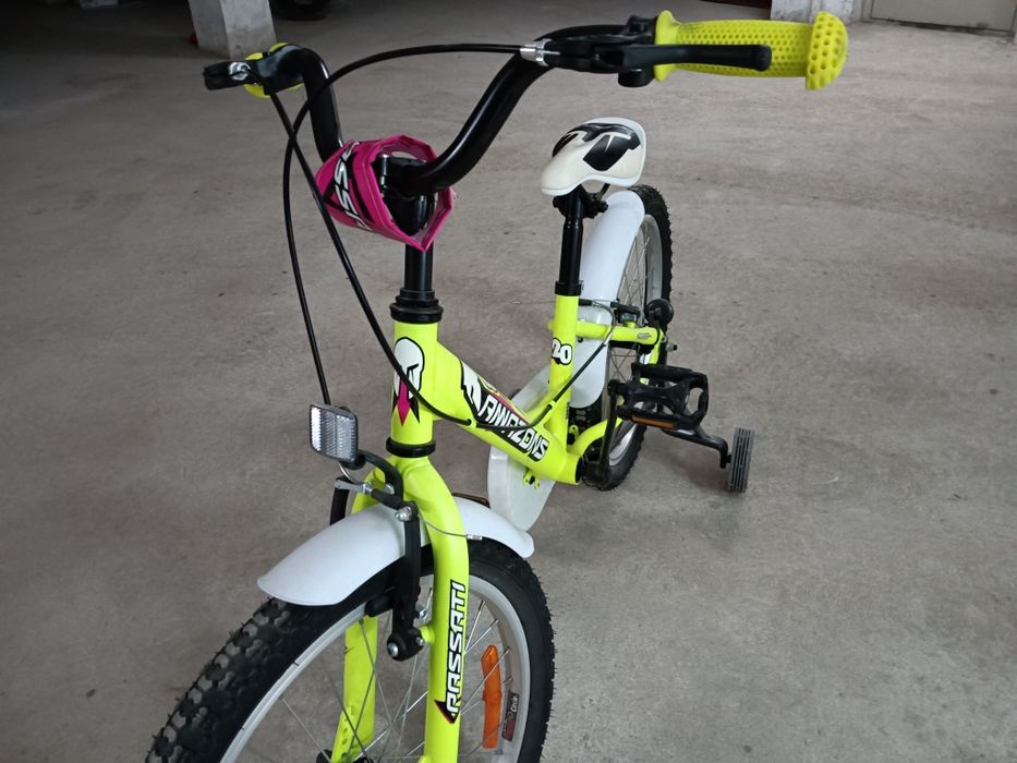 Ново колело за малки деца