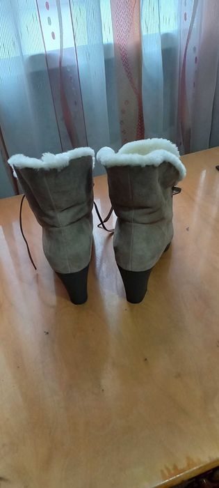 Женские зимние сапоги