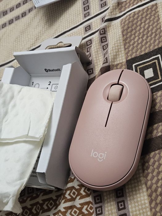 Беспроводная мышь Logitech Pebble Mouse 2