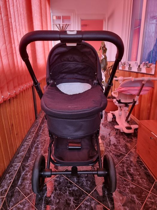 Vând cărucior cybex balios,stare exceptionala