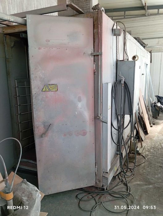 Пещ за прахово боядисване