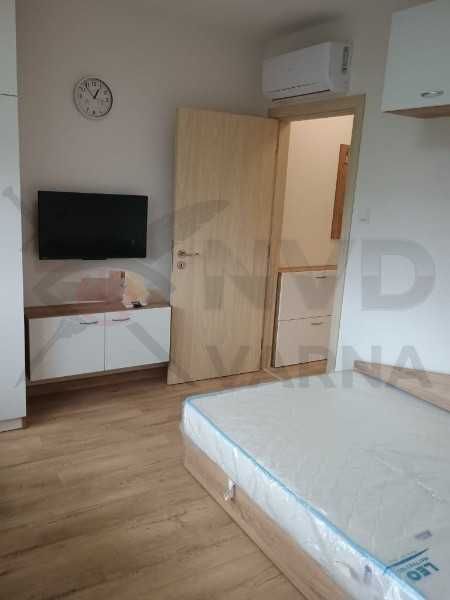Едностаен апартамент в Чайка! 21778812