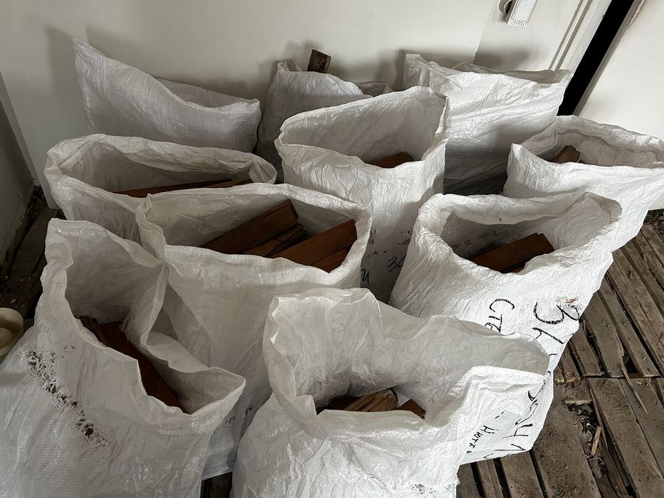 Използван чамов паркет в 10 чувала