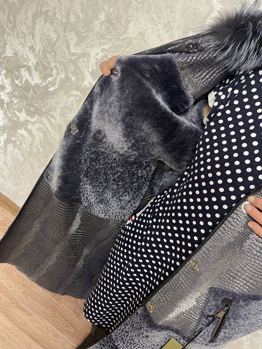 Продам дубленку новую