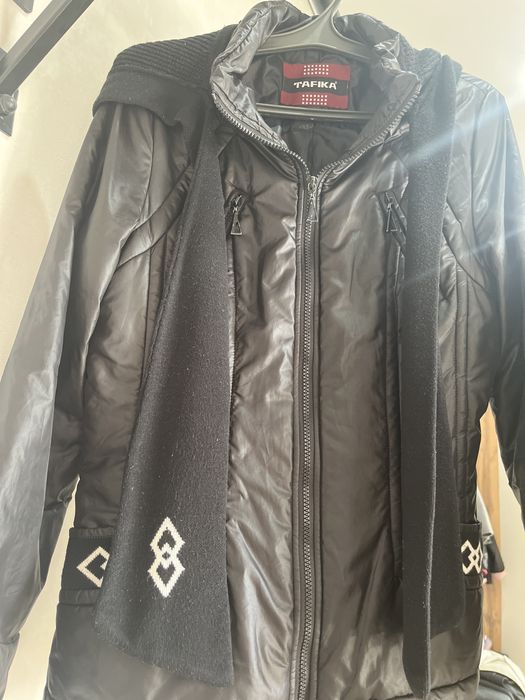 Продам куртку осенью