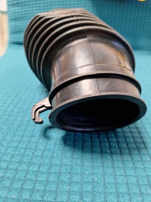 № 106В  Въдуховод  17228-R5Z-G01 Honda CRV 4  1.6 Disel