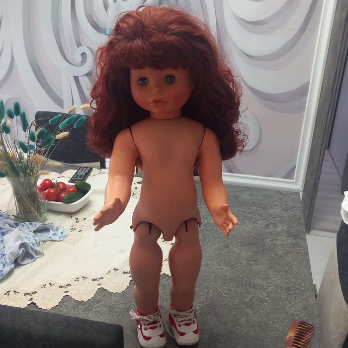 Papusa veche de colectie peste 50 ani