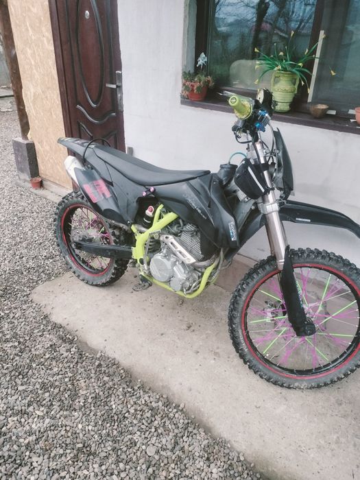 Vând sau schimb  Alfarad