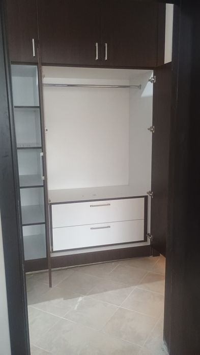 Мебели по поръчка   Дърводелски услуги