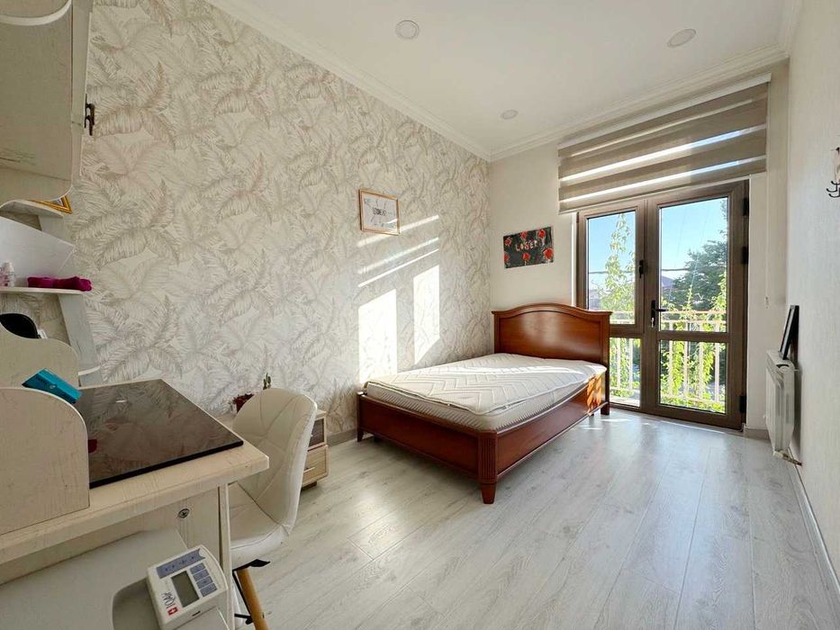 СРОЧНО Продается коттедж 4 комнаты 165 м2 Мирабад улица Фергана Йулли