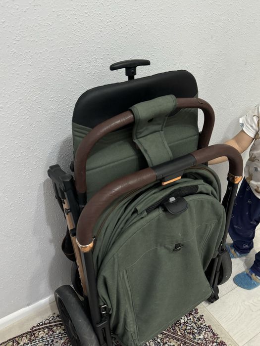 Срочно продам коляску