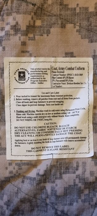 Vând uniforma militara tip NATO, barbati, nr. L