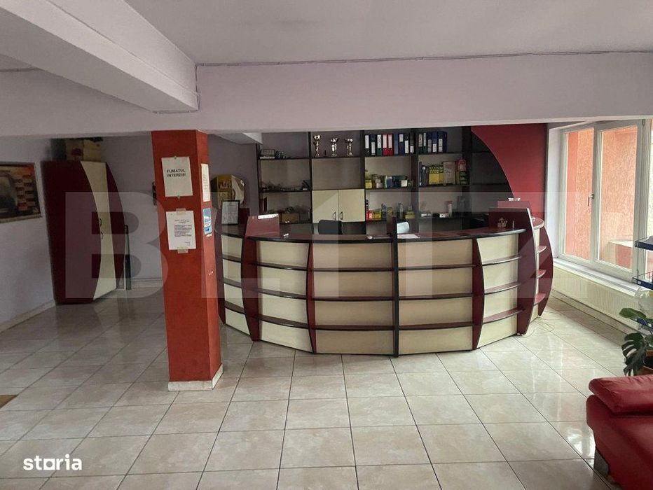 Spatiu comercial de vanzare, 5 incaperi, 328 mp, zona-Spitalul Judetea