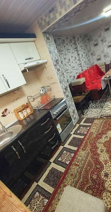 Сдаётся квартира в Яккасарой, район Шота Руставели. Без маклера.