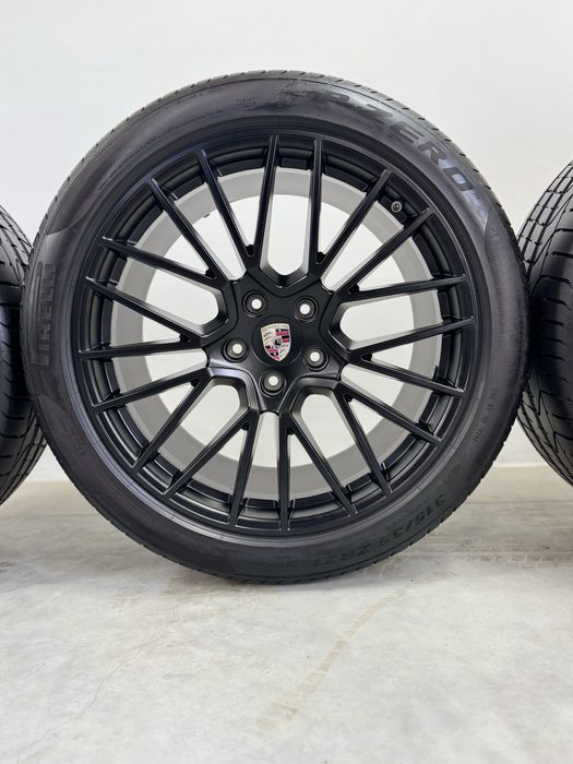 Jante Porsche Cayenne R21 E3 9Y Facelift Spyder Negru Originale Pirelli de vara 2024 90%