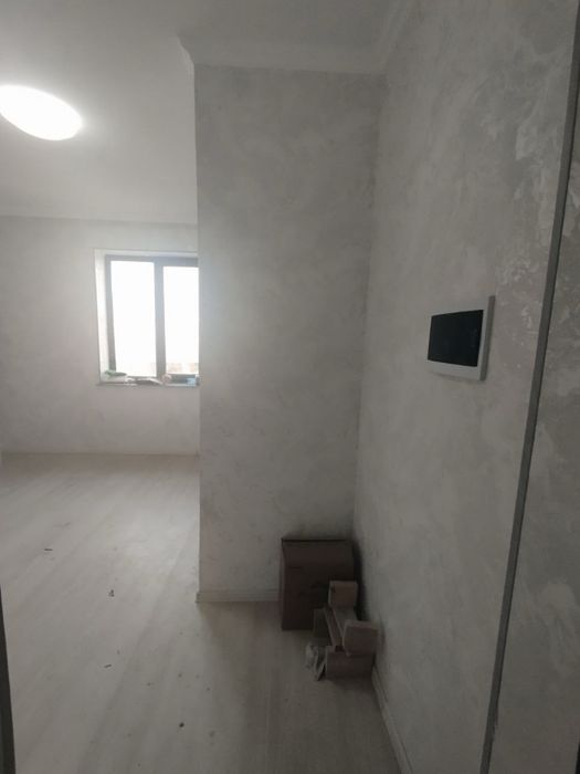 1 комнатная квартира с ремонтом с кадастором