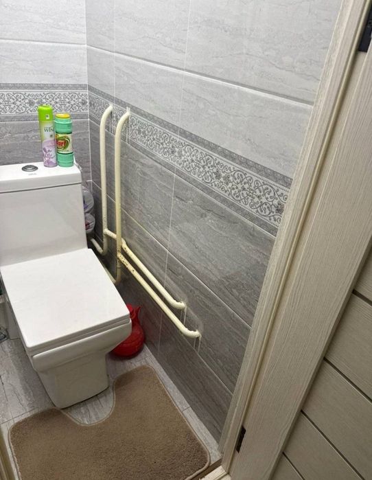 Продаётся квартира Юнусабад 18кв 2*3/1/4