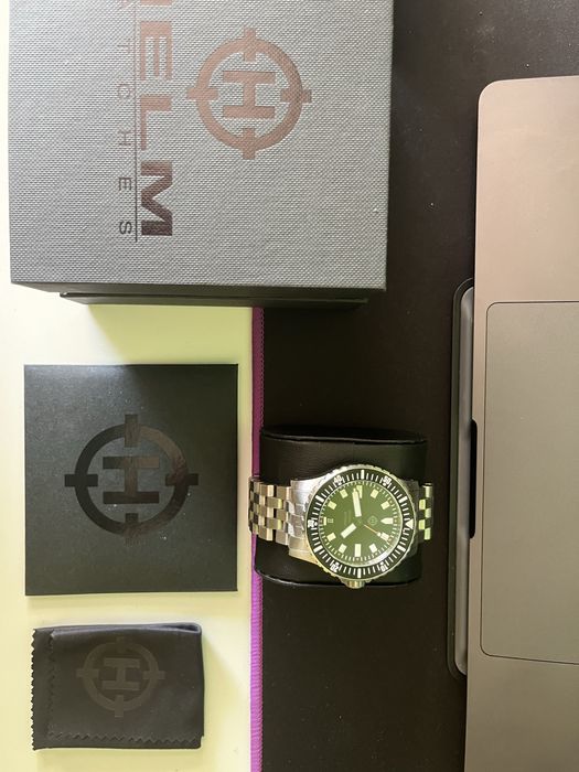 Helm Vanuatu 42mm Stainless Steel Automatic часовник