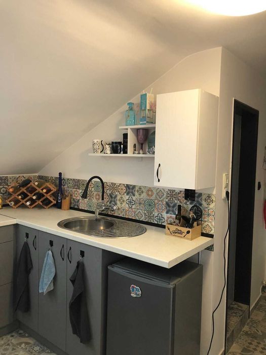 Етаж от къща за продажба  кв. Дружба 2