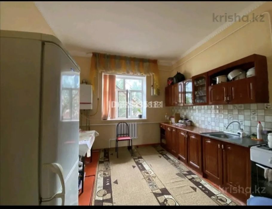 Срочно продаётся дом возле Нового Базара