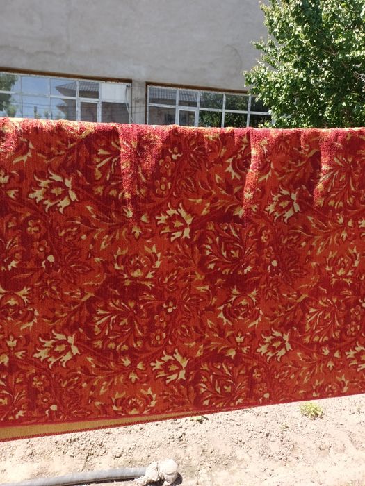 Продам 2 паласа в хорошем состоянии